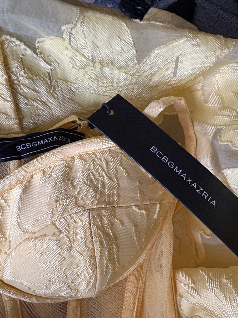 $448 NWT BCBGMaxAzria High Low Organza Tulle Gown in Camomile Sz 4 - Picture 4 of 14